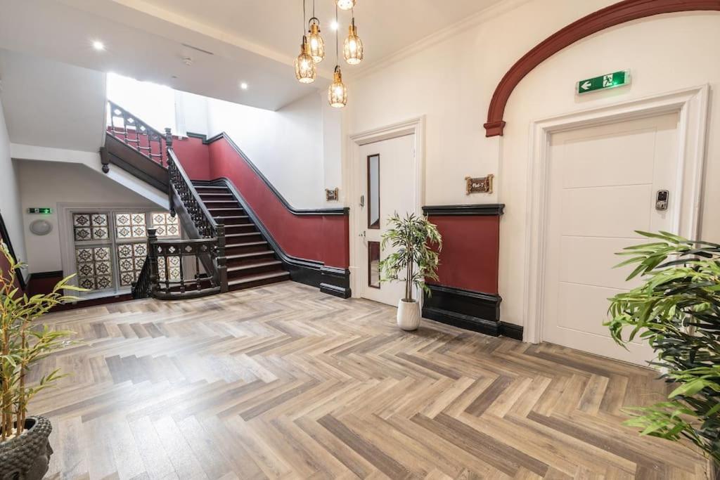 The Pocklington - The Golden Mile Suite Leicester Exterior photo